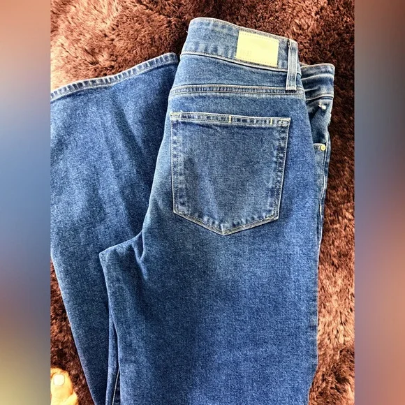 PAIGE Women's Sasha Jeans - Picture 2 of 6